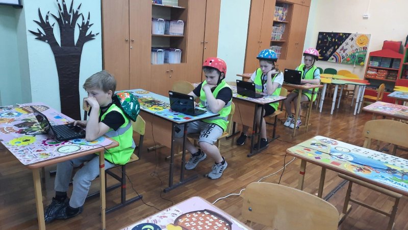 Богородские школьники соревновались в умении грамотно и безопасно осуществлять движение на велосипеде